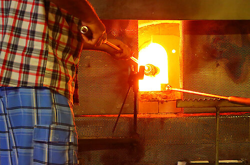 Glasbläser im Glasdorf Arnbruck